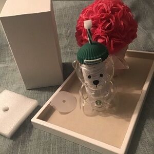 Starbucks 2025 Clear Glass Bear-Shaped Bottle with Green Cap.Brand New